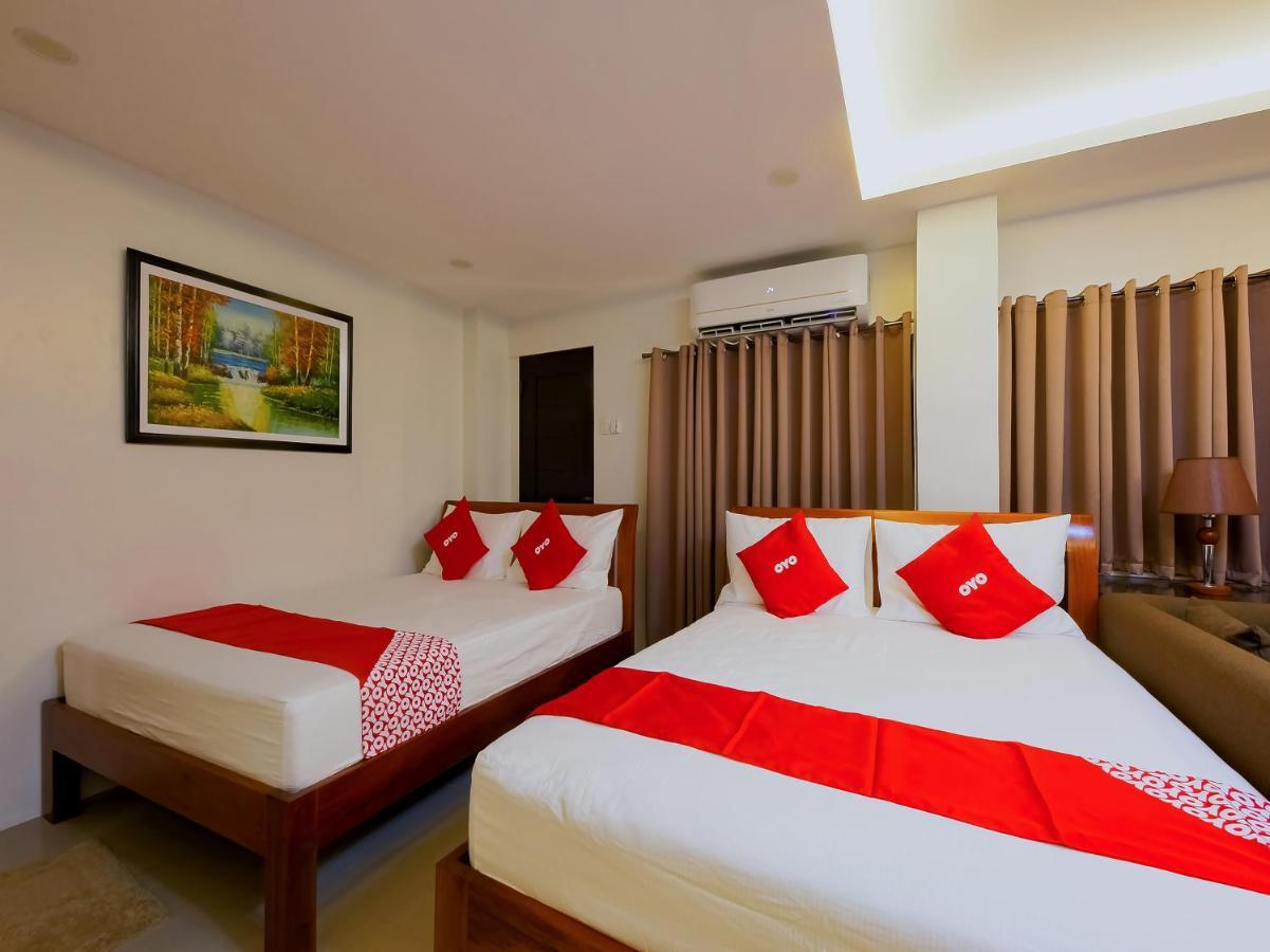 קואזון סיטי Oyo 848 Dona Aurora Condotel מראה חיצוני תמונה